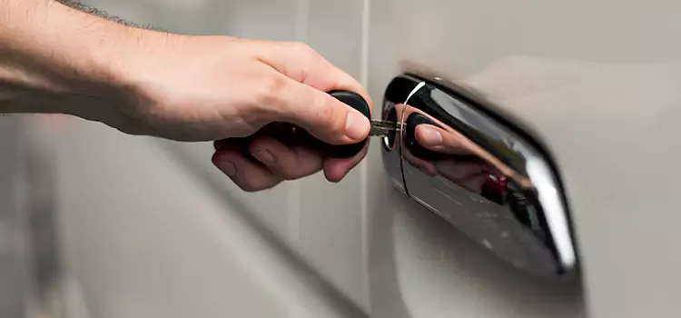 Why Choose Our Auto Locksmith Team in Goodyear, AZ?